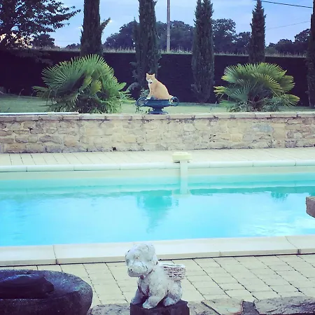 Le Maine D'autana & La Ferme Du Domaine Tatil Evi
