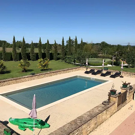 Tatil Evi Le Maine D'autana & La Ferme Du Domaine