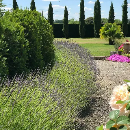 Le Maine D'autana & La Ferme Du Domaine Tatil Evi
